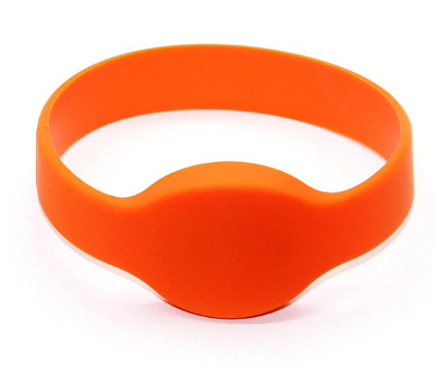 RFID silicone wristbands